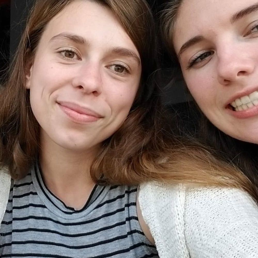 Meet your Posher, Dorina
